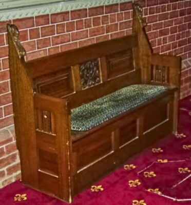 Box pew with lift-up seat - baptistery