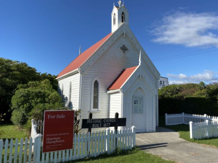 Agnes Gee and Mary Gunn memorial window;Christ Church - Low Head