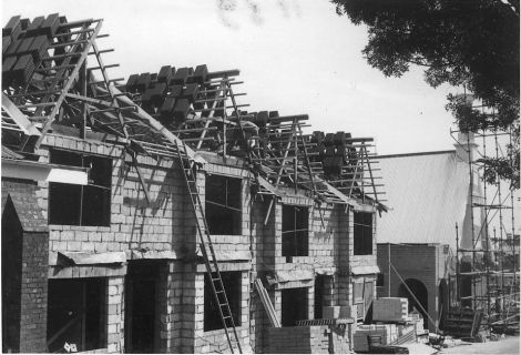 1974-New-units-motel-grounds-3