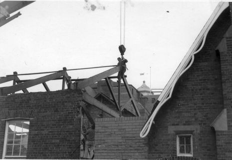 1974-Roof-removal-1