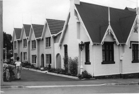 1974-Units-from-Elizabeth-st