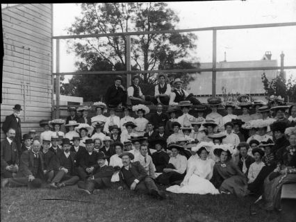 1900-Adults-at-Sunday-School-picnic-2