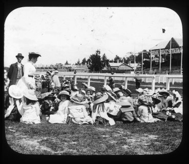 1900-Refreshment-time-Sunday-School-Treat-2
