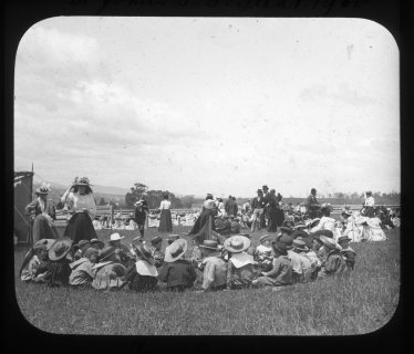 1900-Refreshment-time-Sunday-School-Treat-4