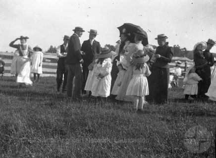 1900-Sunday-School-Treat-lots-to-talk-about-and-do