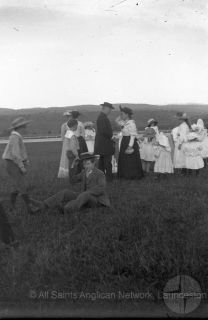 1900-Sunday-School-treat-A-hard-day
