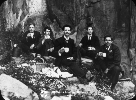 1904-outing