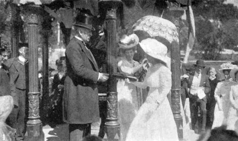 1910-Feb-3-Weekly-Courier-St-J-fete-1