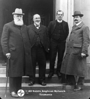 1911-Rector-JS-Beyers-and-wardens-E-Whitfeld-W-Perrin-W-Whitaker