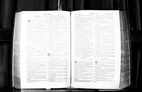 1939-ca-bible-presented-by-wardens-in-1861
