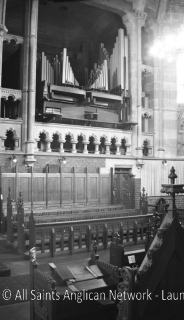 1930s-partly-built-organ-front-5