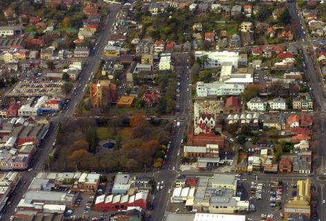 2006-aerial-view-of-Launceston