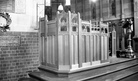 1939-ca-organ-screen-and-chancel