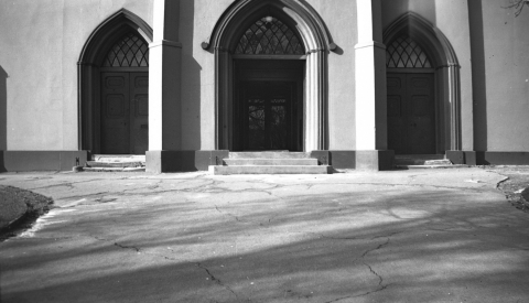 1939-ca-view-of-main-entrance-from-west-2