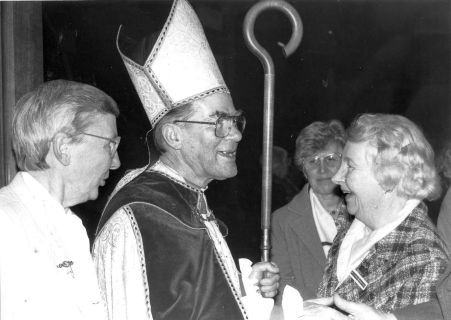 1990-circa-Bishop-Stanton-visit