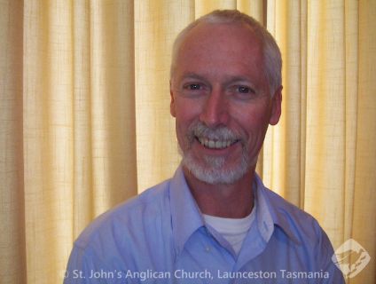2006 Revd Ross Nicholson rector 2005 to present.jpg