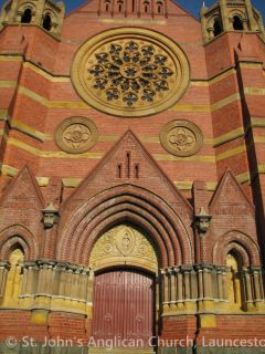 2007 rose window exterior b.jpg