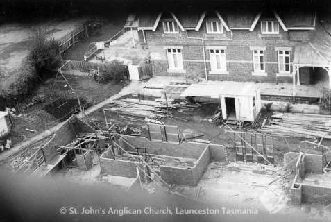 1974 Parish Centre construction 2