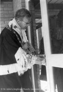 1975 Mar 16 Opening of Parish Centre by mayor Ald David Gunn