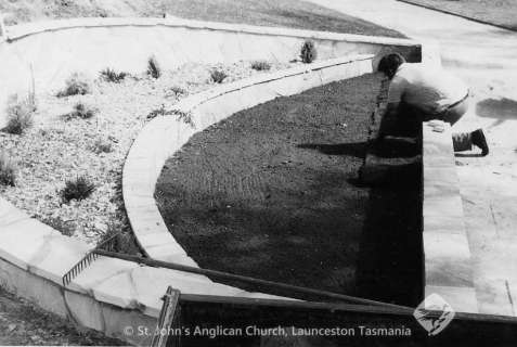 1975 Memorial Garden construction 2