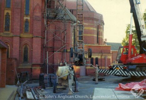 1982 - July - lift dismantling and tiling