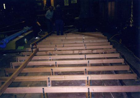 2003-building-of-dais-08